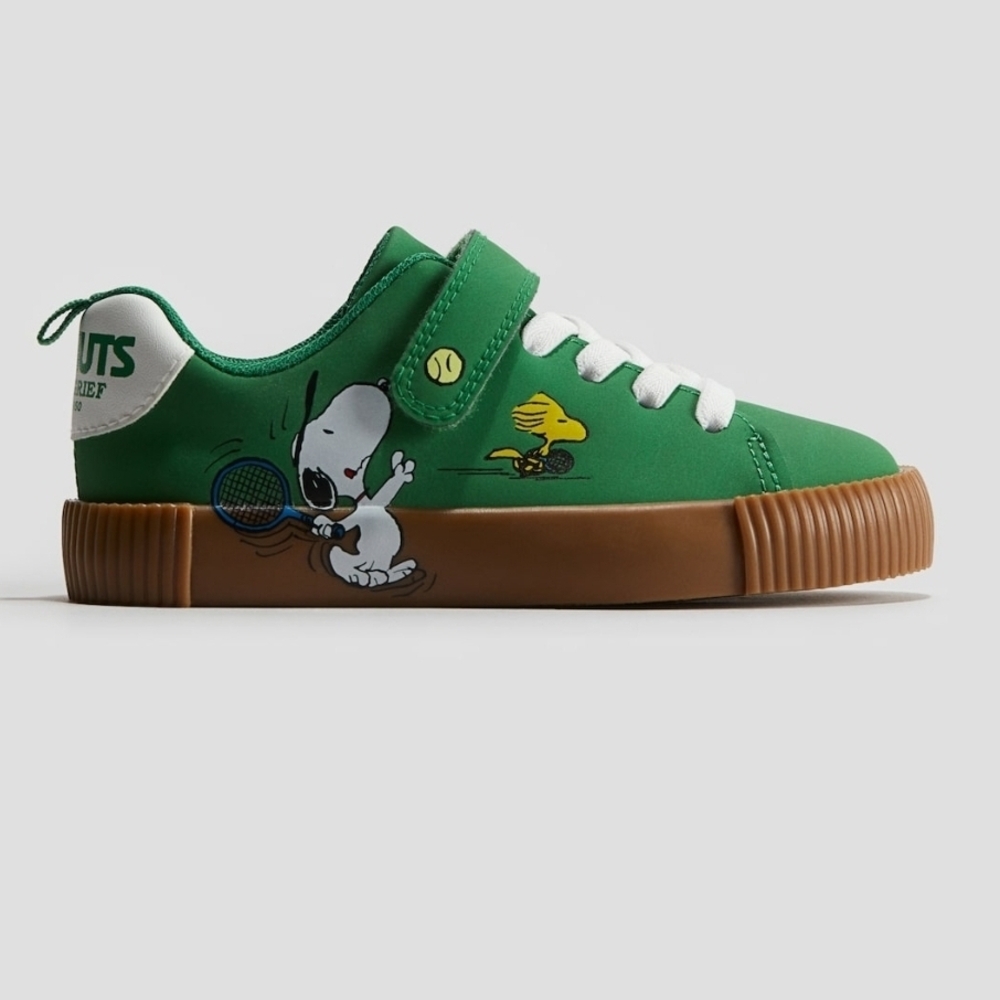 Peanuts Kids Sneakers in Green with Brown Sole